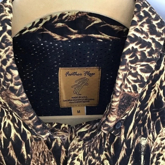 Feather Flage Men’s Ducks In A Row Short Sleeve Camo Hunting Shirt - Picture 5 of 8